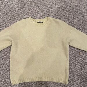 Chelsea & Theodore Women's Cream Crewneck Sweater